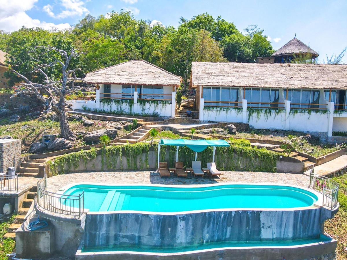 Theodor Hotel Labuan Bajo Zewnętrze zdjęcie