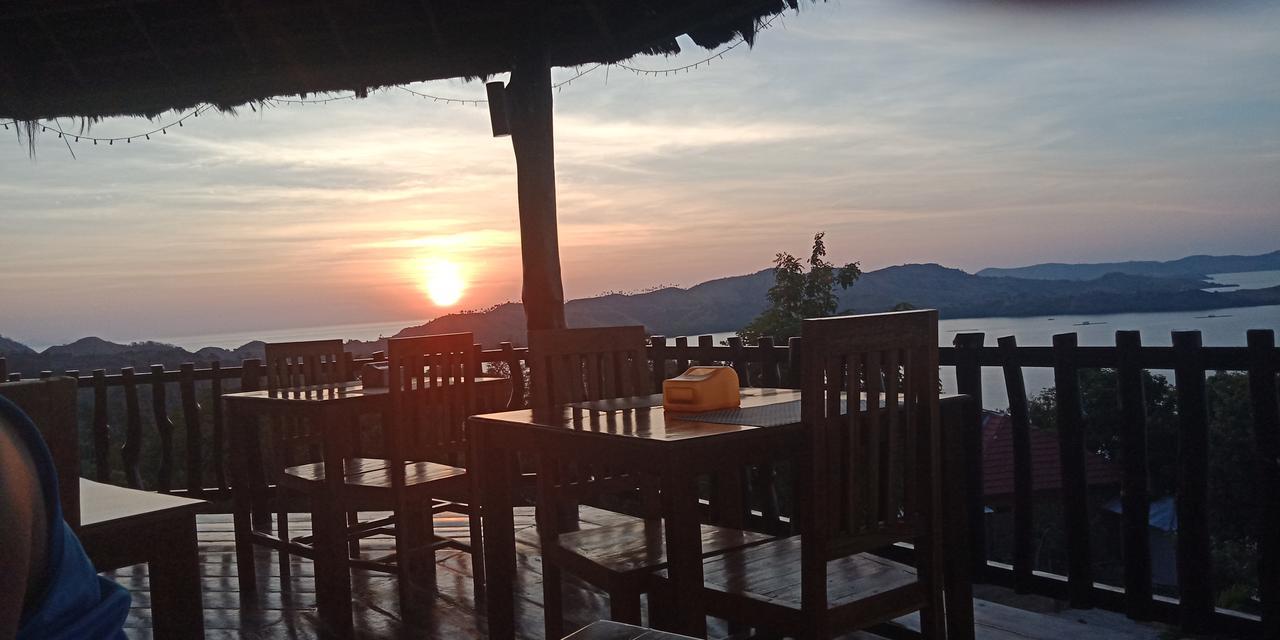 Theodor Hotel Labuan Bajo Zewnętrze zdjęcie
