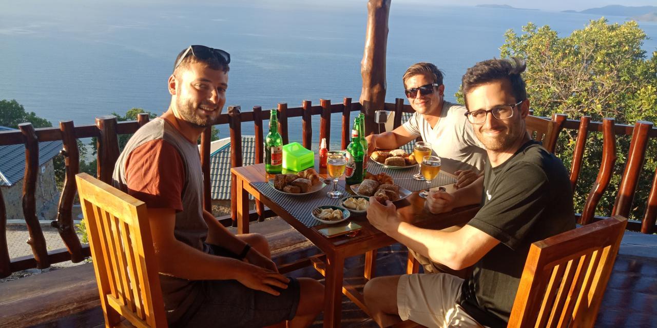 Theodor Hotel Labuan Bajo Zewnętrze zdjęcie