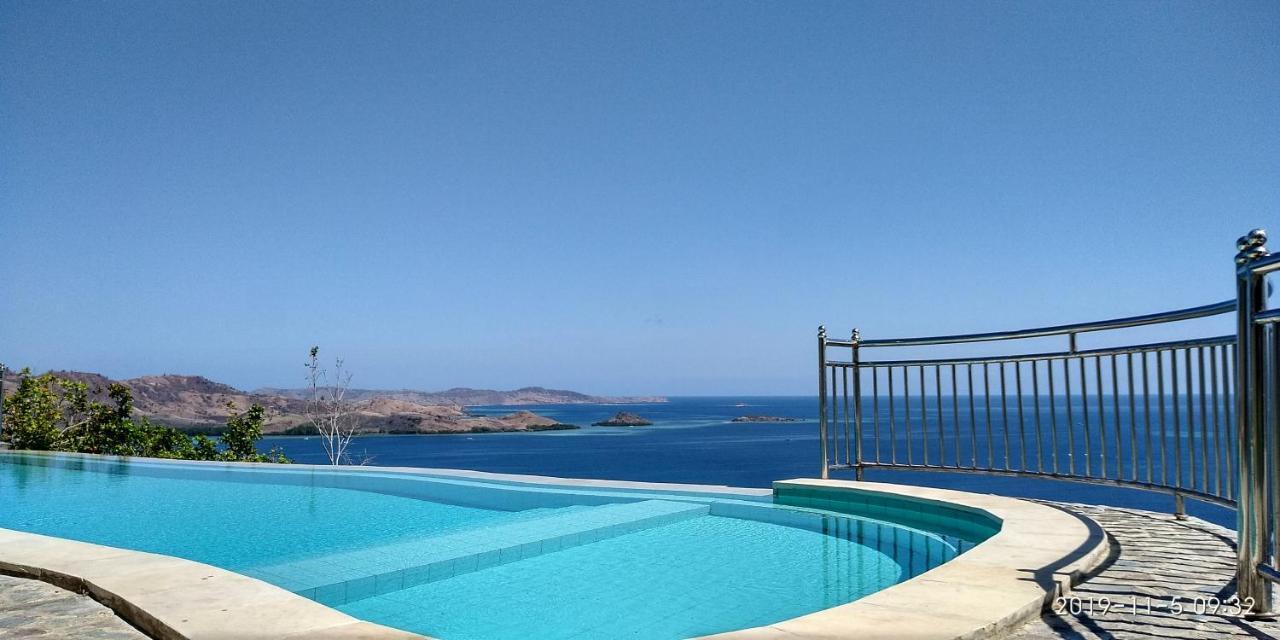 Theodor Hotel Labuan Bajo Zewnętrze zdjęcie